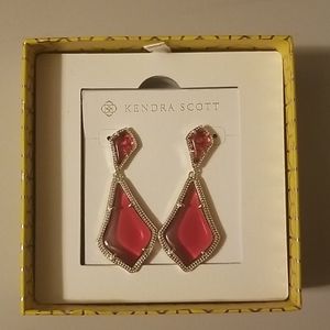 BNIB Kendra Scott Berry Illusion Drop Earrings